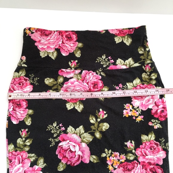 High waisted stretch Mini skirt sz S - Picture 6 of 7